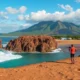 Adapting to the Local Climate When Settling in Ecuador